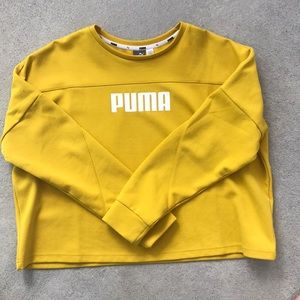 🦋3/30$Bright yellow puma worldwide sweatshirt